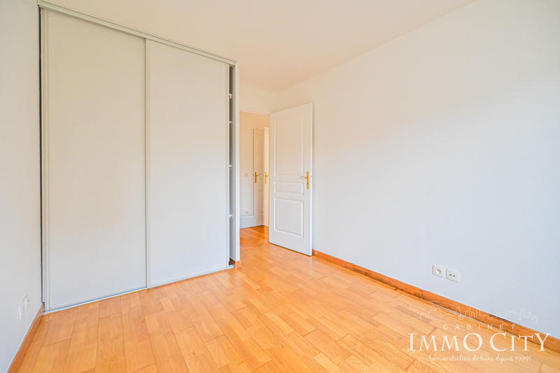 Appartement - 79 m² - 4 pièces