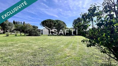Terrain - 884 m²