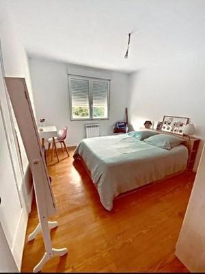 Maison - 198 m² - 9 pièces