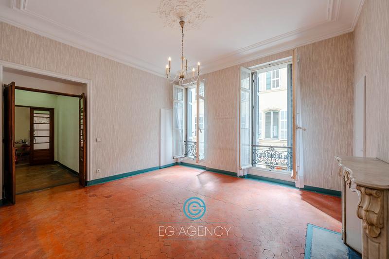 Appartement - 115 m² - 4 pièces