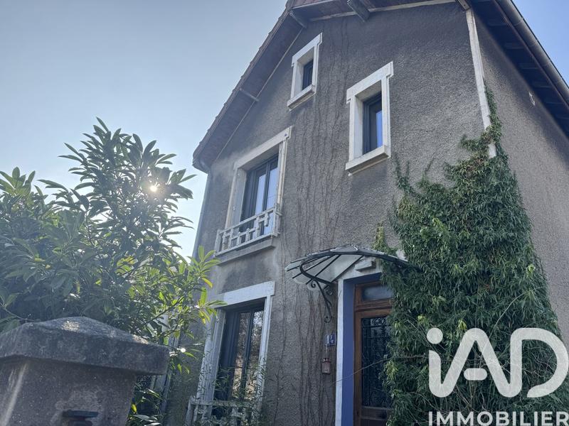 Maison - 104 m² - 5 pièces