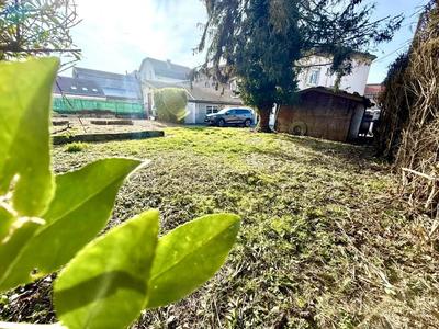 Maison - 163 m² - 9 pièces