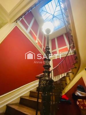 Maison de maîtres - 356 m² - 10 pièces