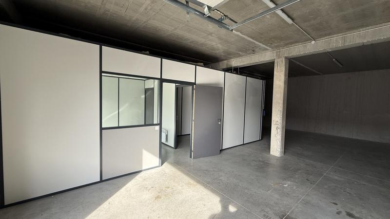 Local d'activités - 120 m²