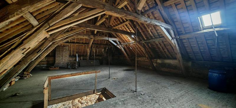 Corps de ferme - 98 m² - 4 pièces