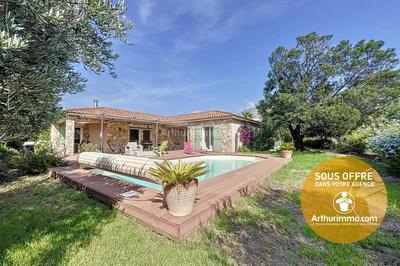 Maison - 113 m² - 5 pièces