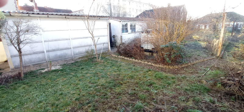 Maison - 99 m² - 5 pièces