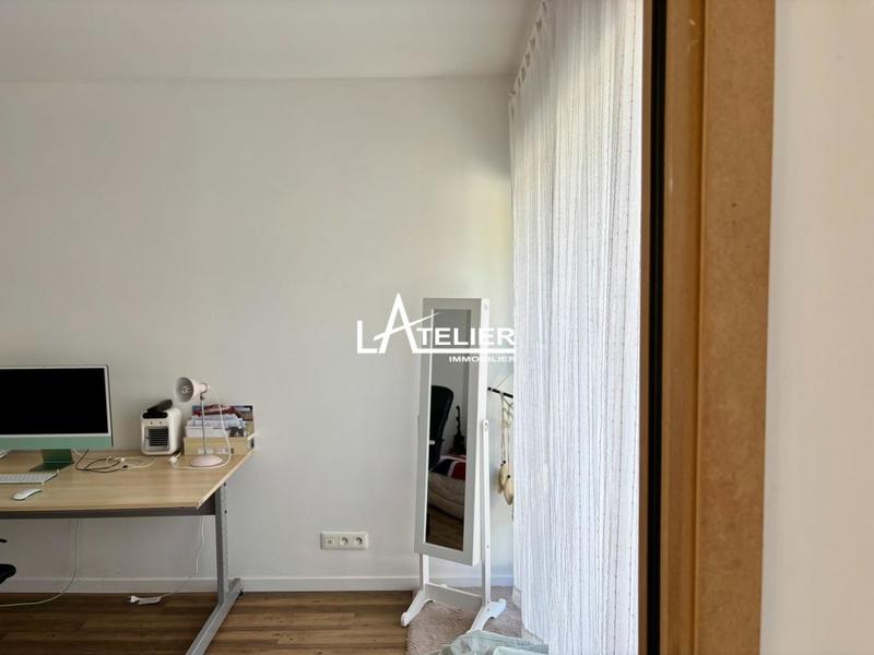 Maison - 97 m² - 5 pièces