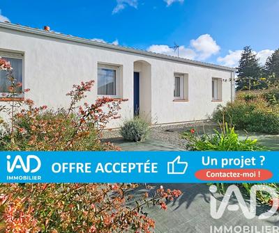 Maison - 97 m² - 5 pièces