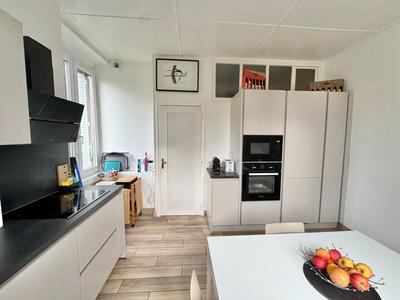 Maison - 91 m² - 4 pièces
