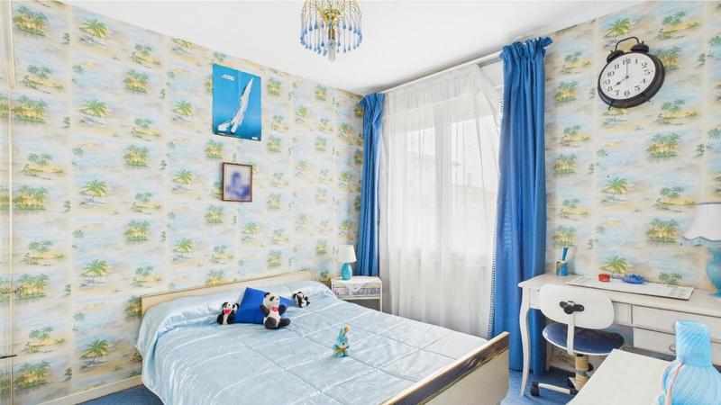 Maison - 190 m² - 9 pièces