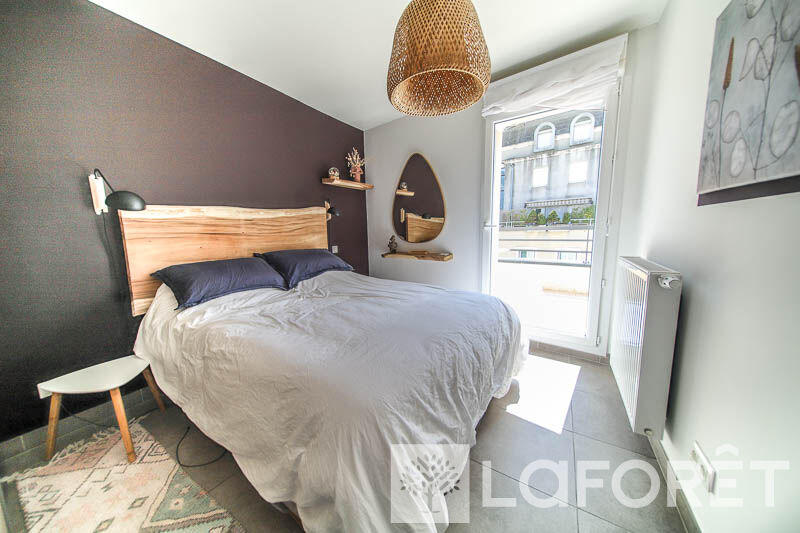 Appartement - 77 m² - 3 pièces