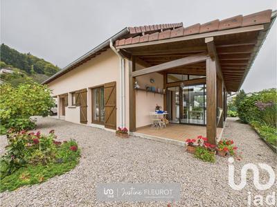 Maison - 125 m² - 3 pièces