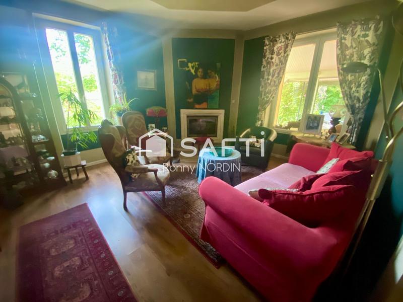 Maison - 170 m² - 5 pièces