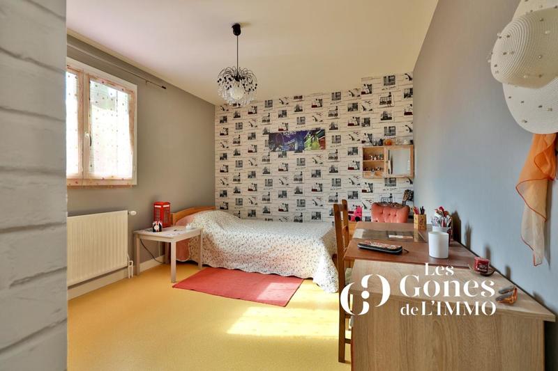 Maison - 110 m² - 5 pièces