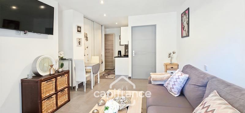 Villa - 240 m² - 7 pièces