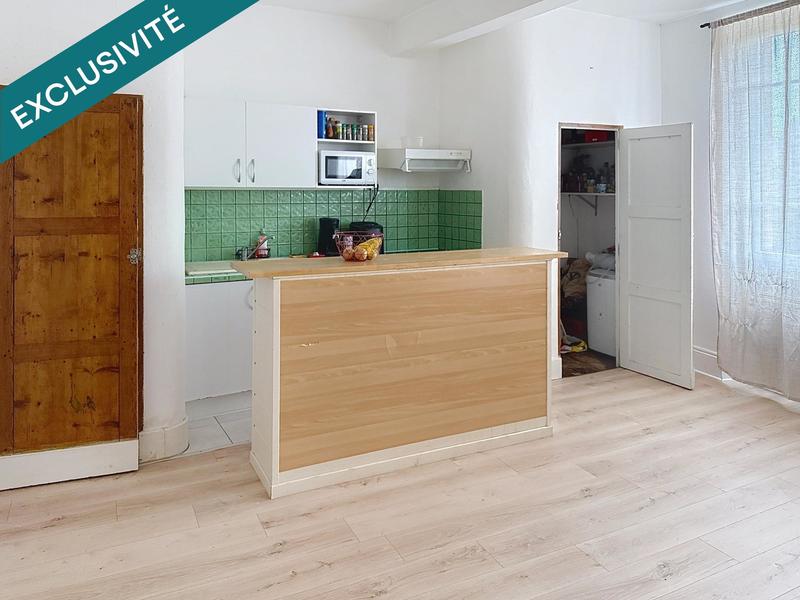 Maison - 150 m² - 10 pièces