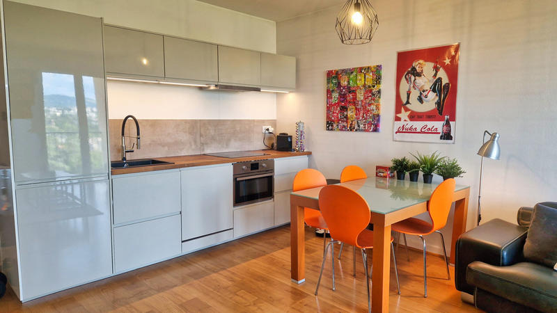 Appartement - 62 m² - 2 pièces