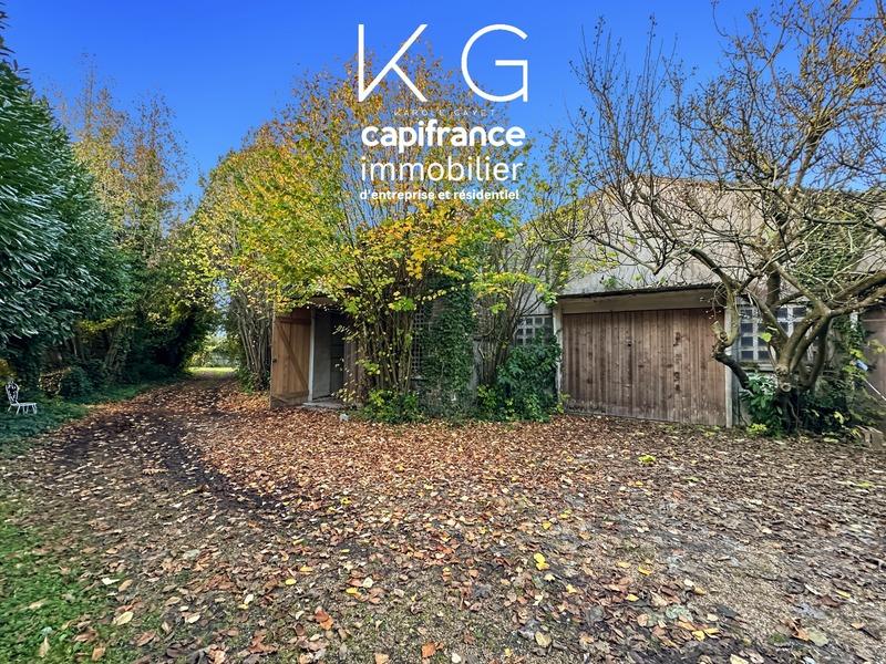 Propriété - 233 m² - 10 pièces