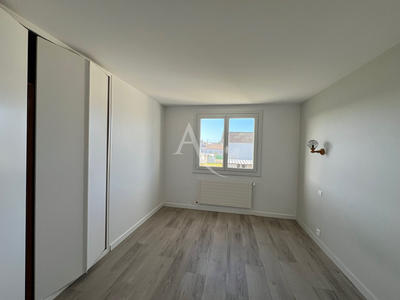 Maison - 97 m² - 4 pièces