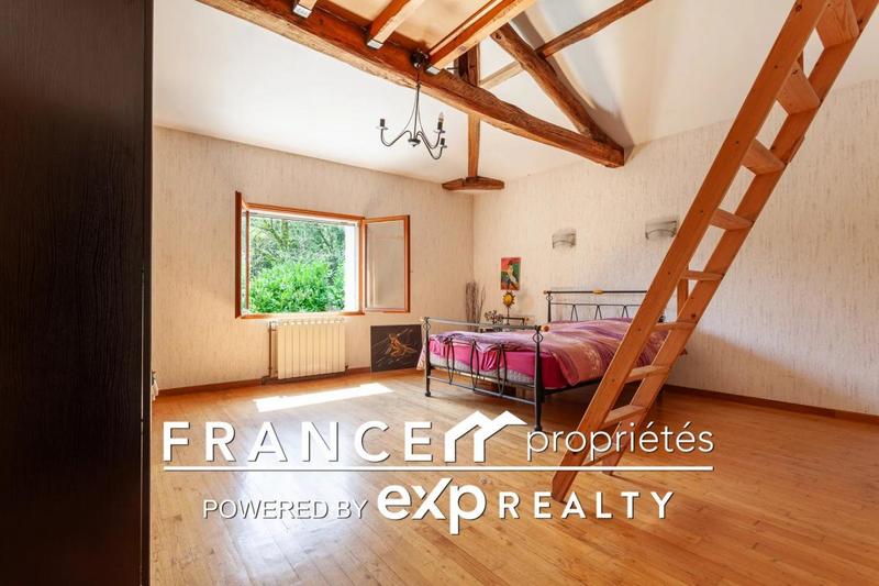 Maison - 130 m² - 4 pièces