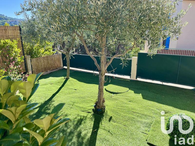 Appartement - 102 m² - 4 pièces