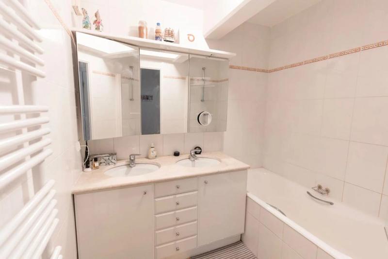 Appartement - 94 m² - 4 pièces