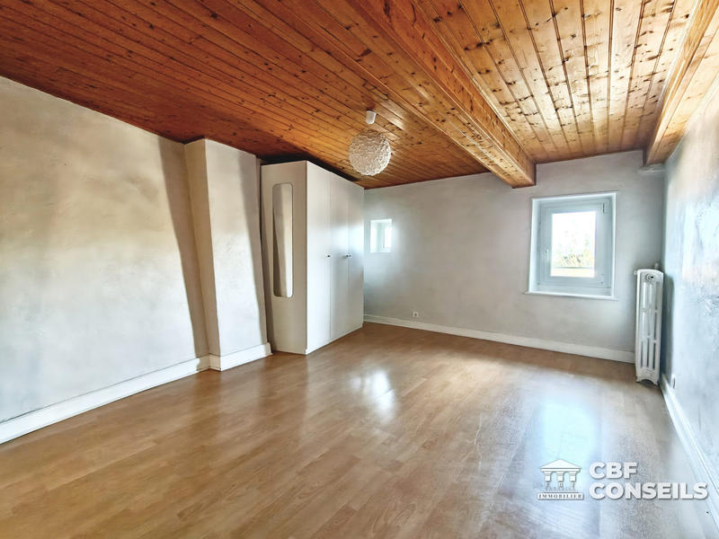 Maison - 97 m² - 4 pièces