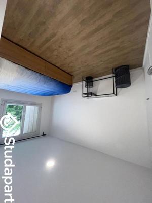 Chambre - 11 m² - 1 pièce