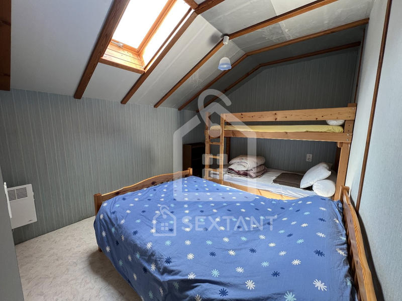 Maison - 194 m² - 14 pièces