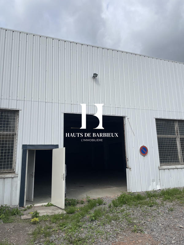 Entrepôt - 400 m²