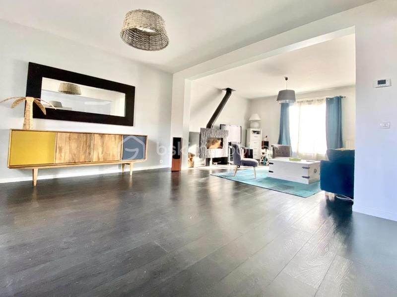 Pavillon - 160 m² - 7 pièces