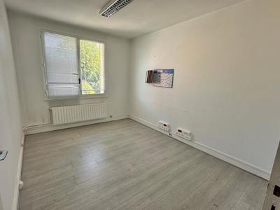 Bureau - 120 m²