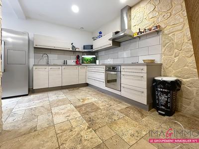 Appartement - 104 m² - 5 pièces