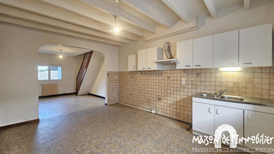 Maison - 93 m² - 4 pièces