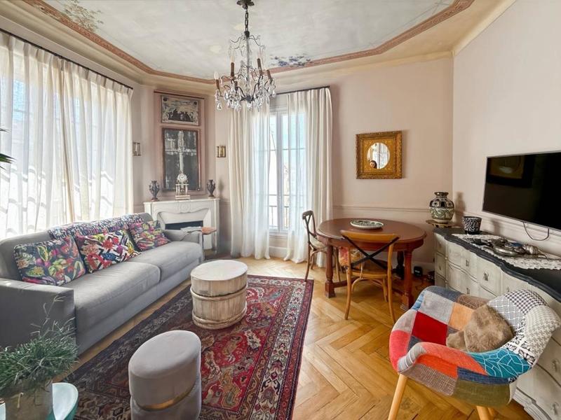 Appartement - 75 m² - 3 pièces