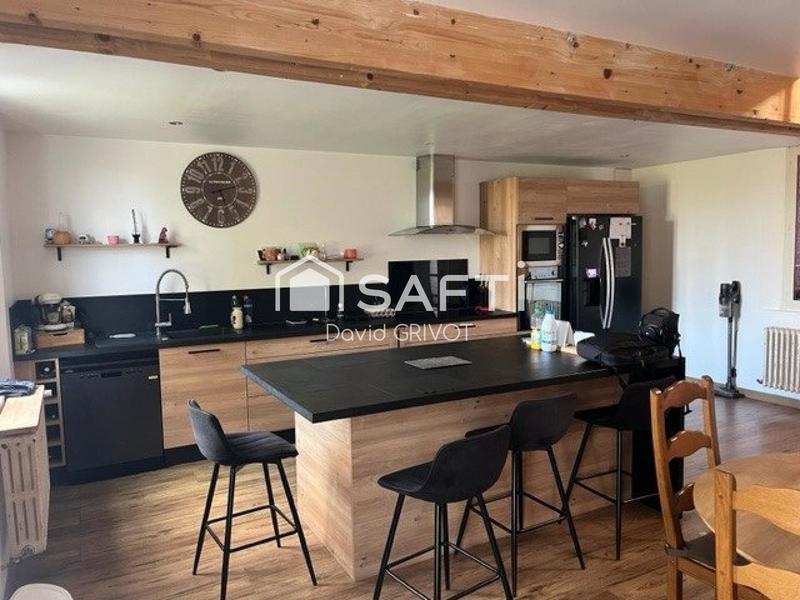 Maison - 110 m² - 4 pièces