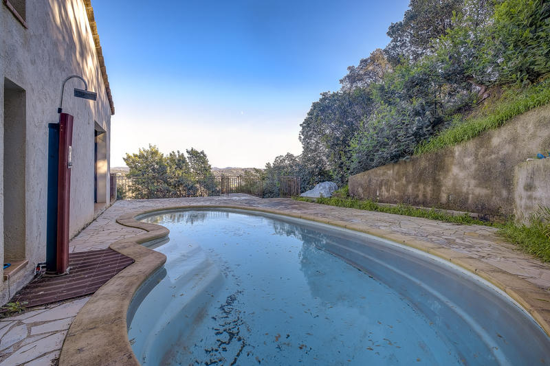 Villa - 160 m² - 5 pièces