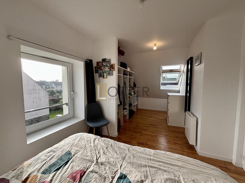 Maison - 104 m² - 6 pièces