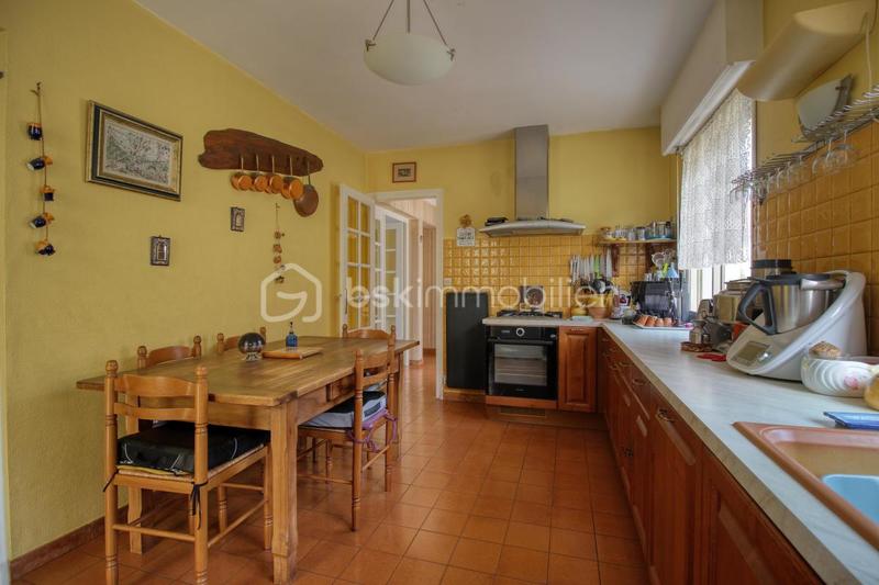Maison - 146 m² - 5 pièces