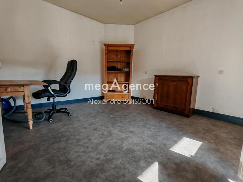 Maison - 98 m² - 4 pièces