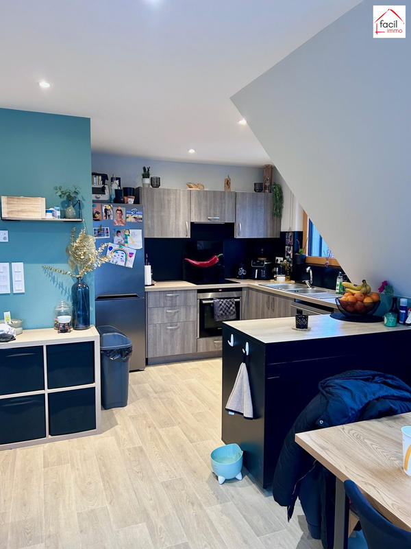 Appartement - 80 m² - 4 pièces