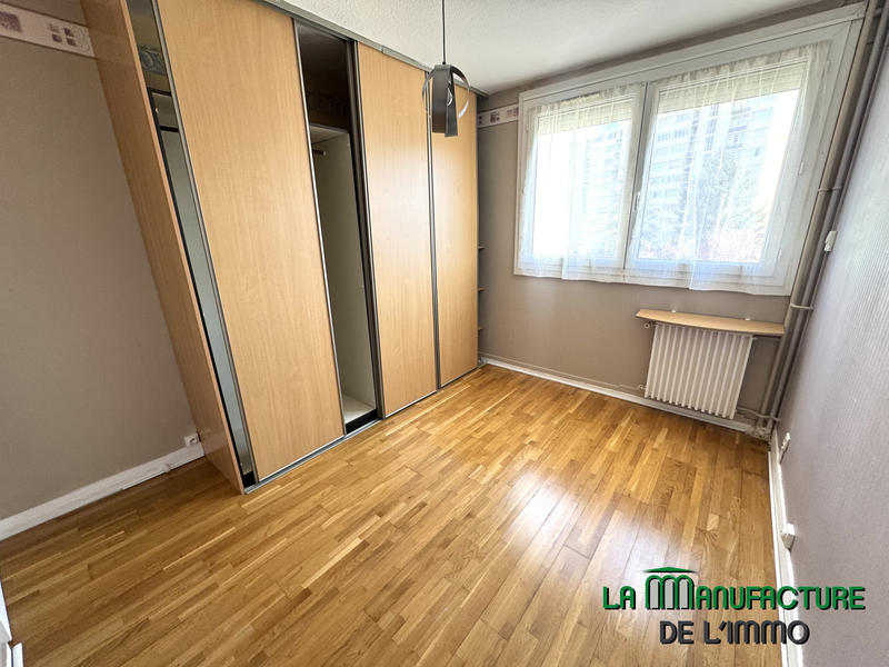 Appartement - 77 m² - 4 pièces