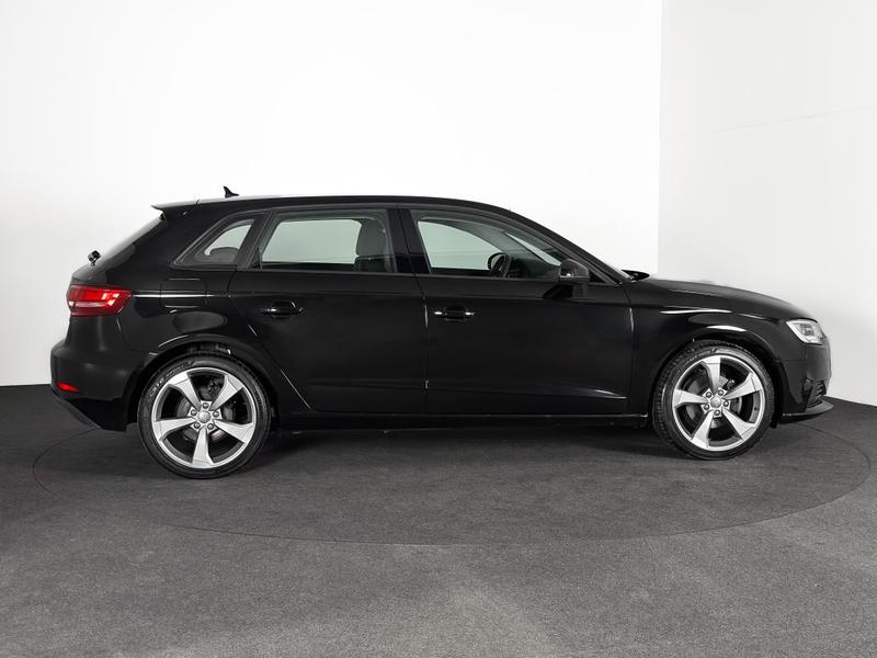 Audi A3 Sportback 30 Tdi 116ch Gps Regul Tel Clim Xenon 116 Ch 1°Main