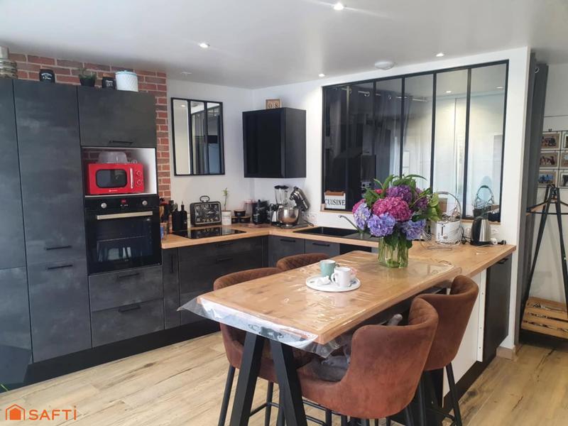 Maison - 110 m² - 6 pièces