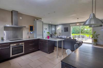 Maison - 124 m² - 6 pièces