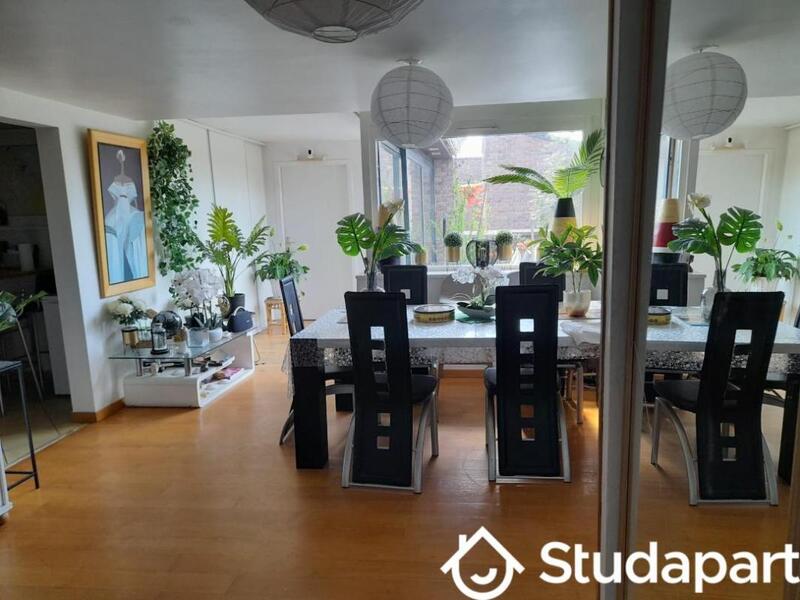 Chambre - 10 m² - 1 pièce