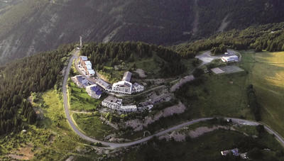 Immeuble - 77 569 m²