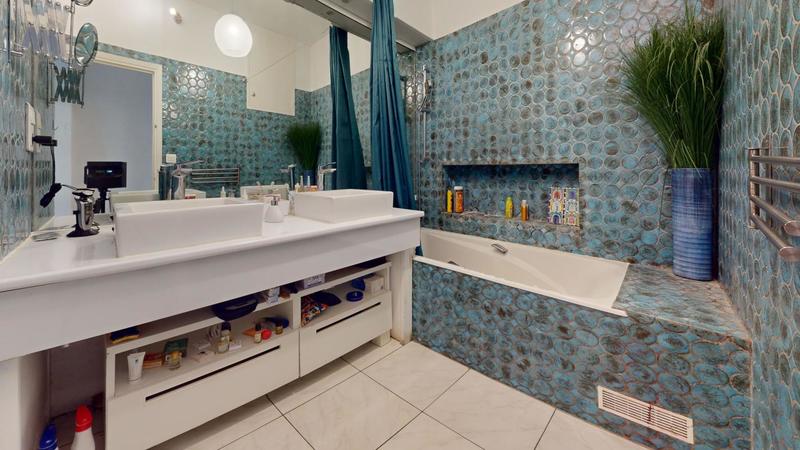 Appartement - 105 m² - 4 pièces