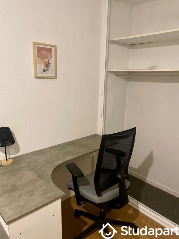 Chambre - 9 m² - 1 pièce